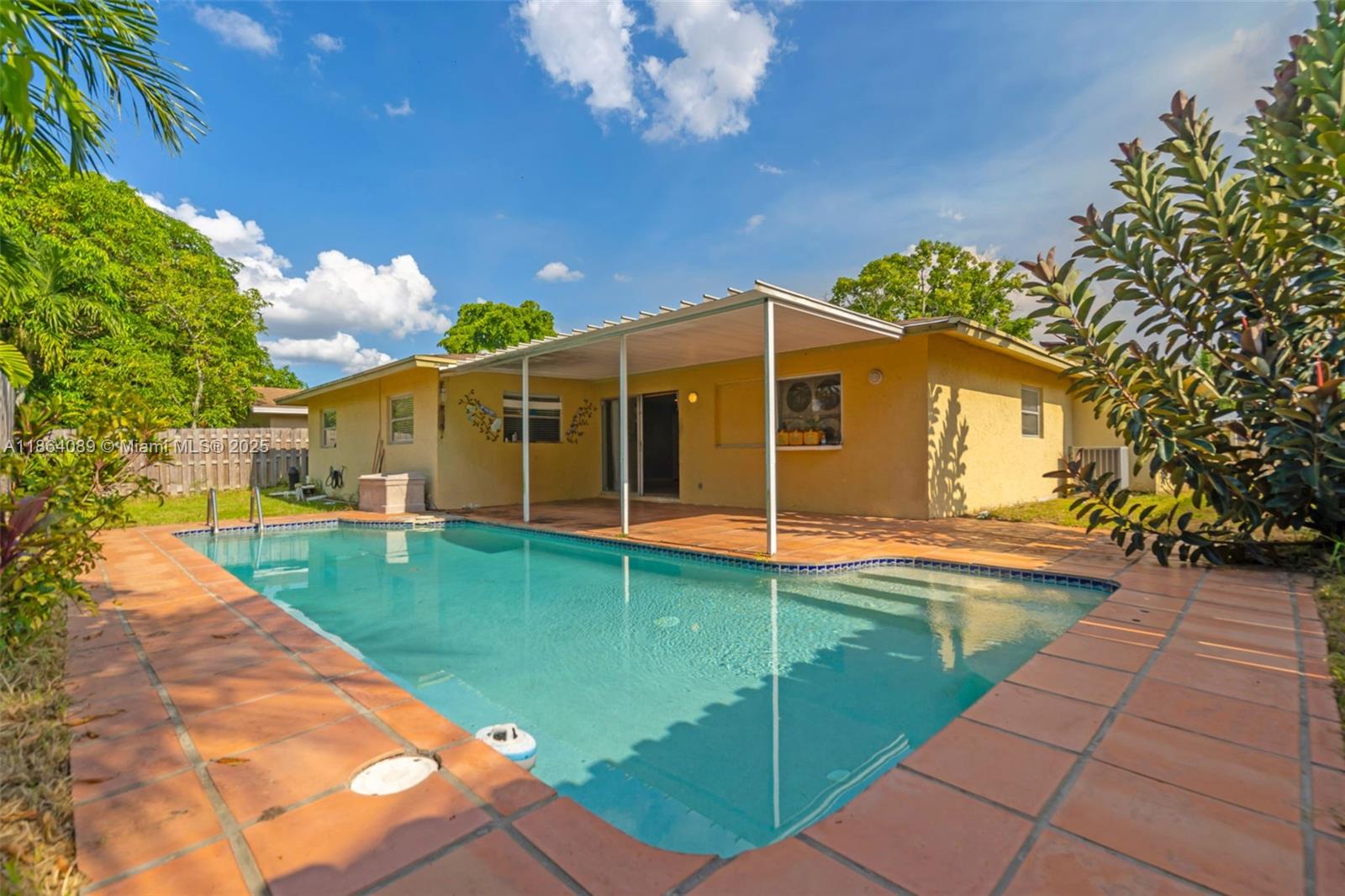 CITY OF LAUDERHILL SEC 1 - Residential