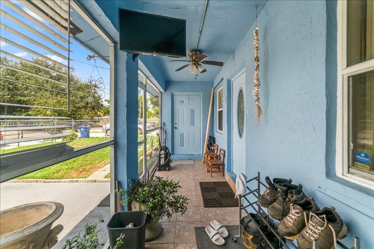 612 NW 15th Ave