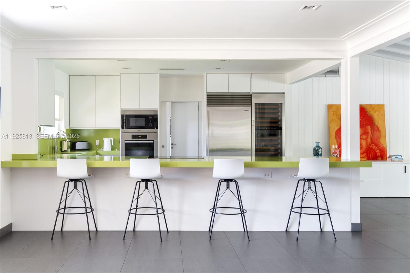 PARK PLAZA - Residential Lease