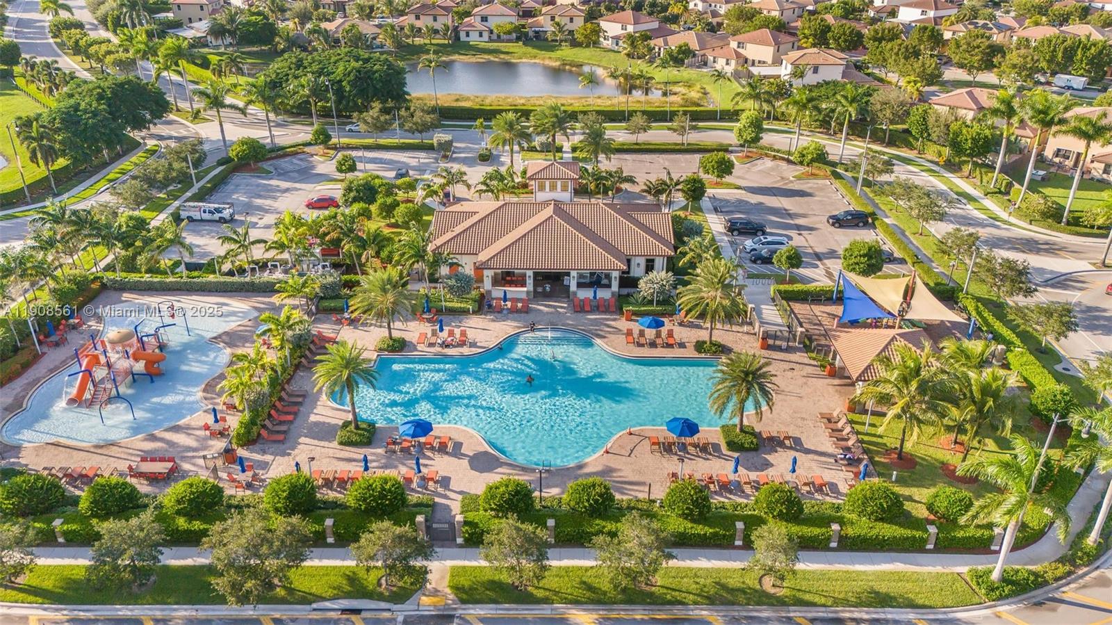 BAYWINDS OF DOMINICA AND - Residential