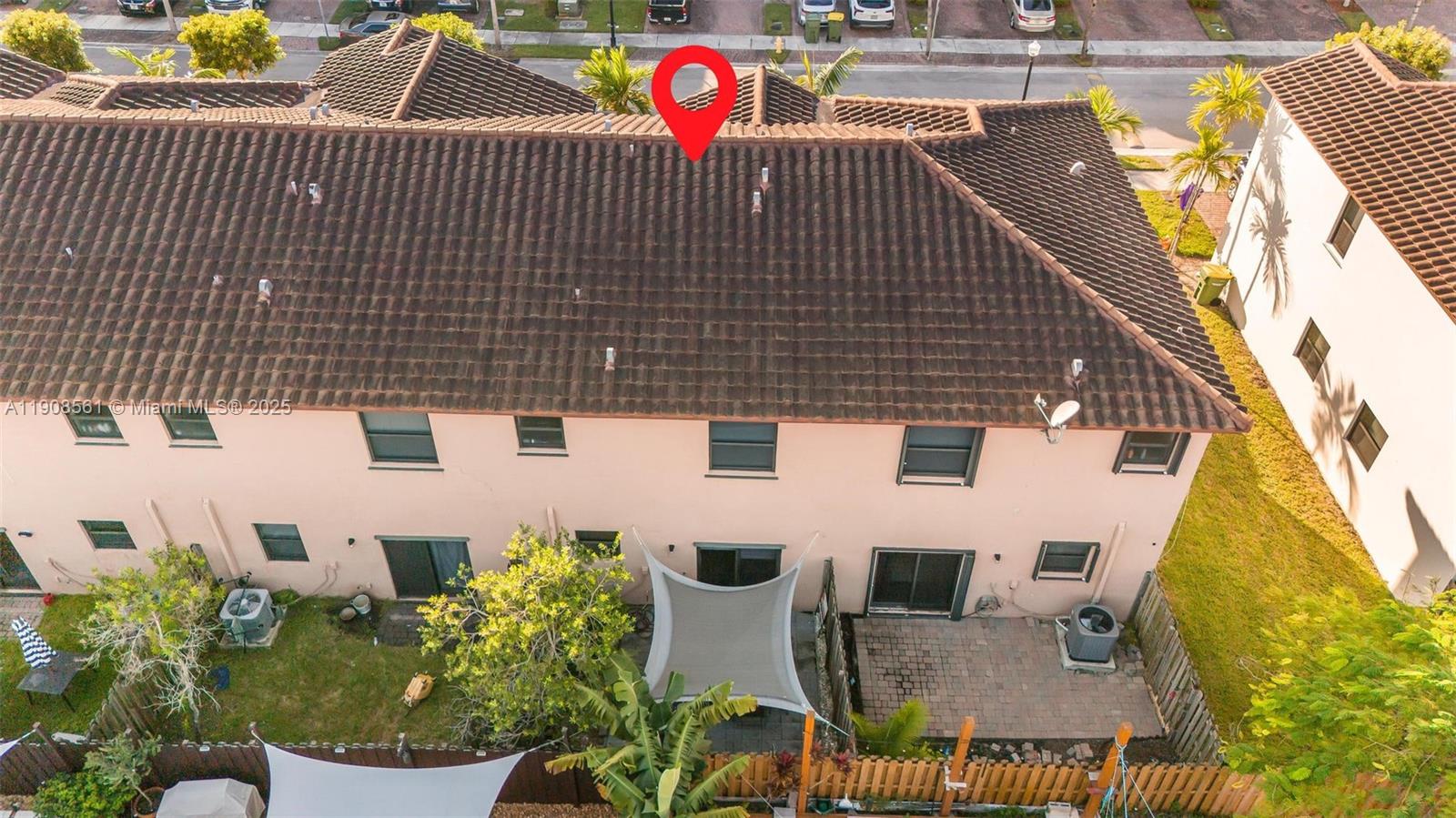 BAYWINDS OF DOMINICA AND - Residential