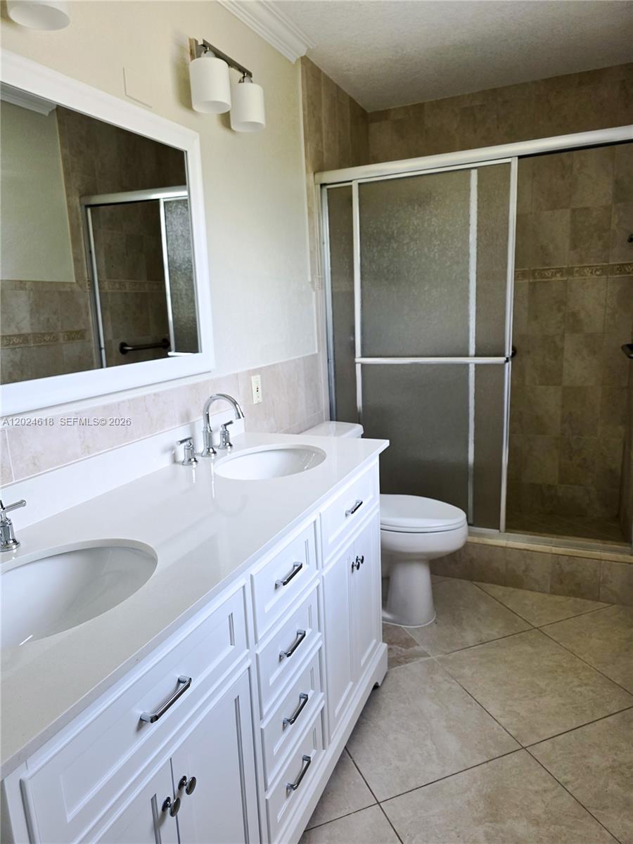 PASADENA LAKES - Residential Lease