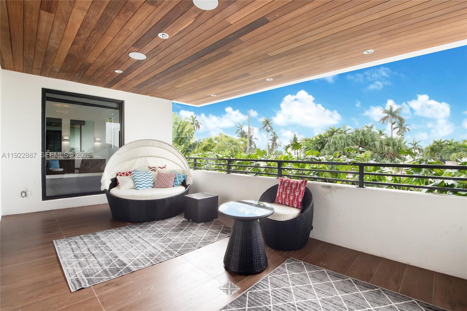 NORTH BAY ISLAND - Residential