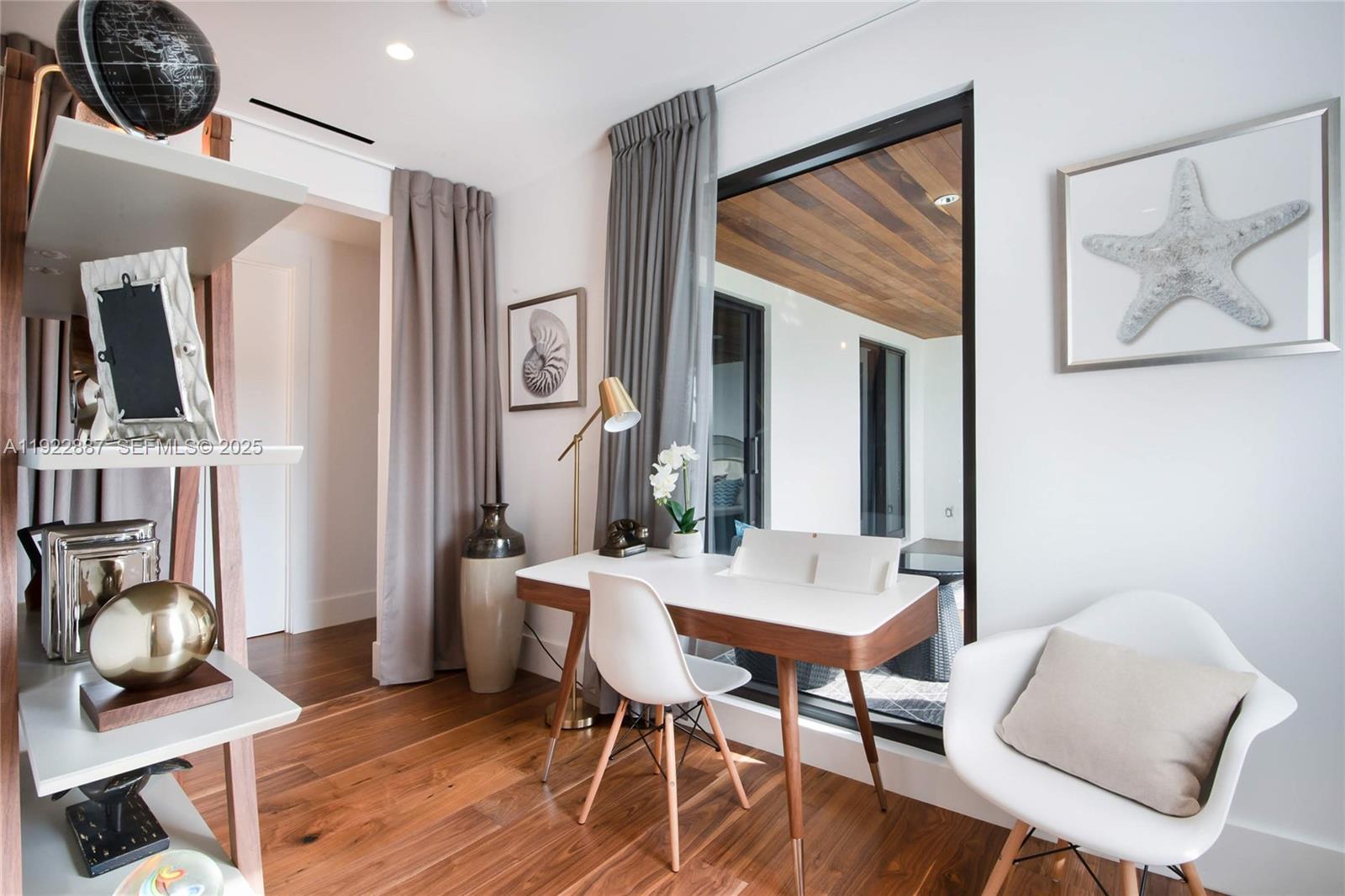 NORTH BAY ISLAND - Residential