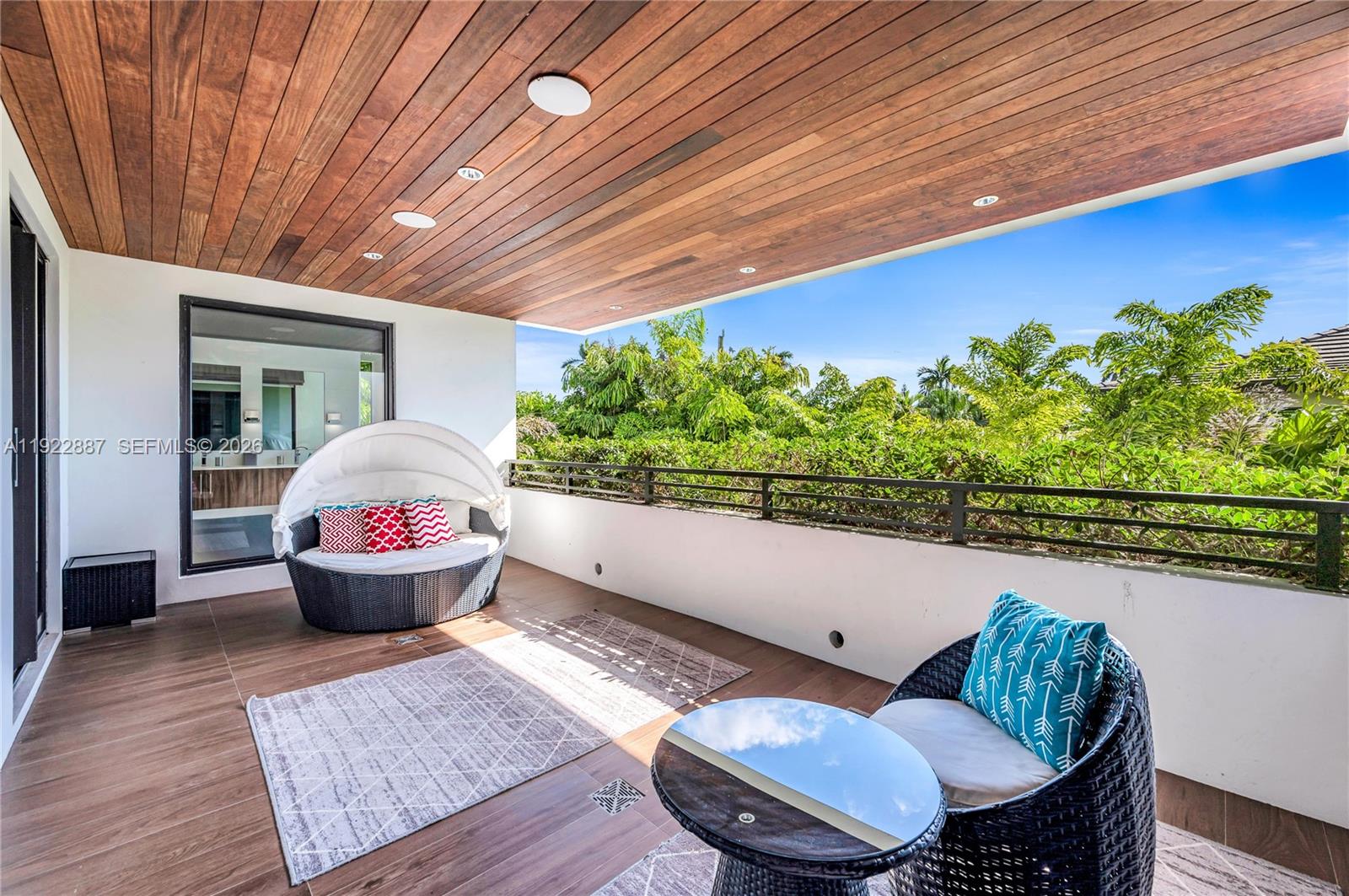 NORTH BAY ISLAND - Residential