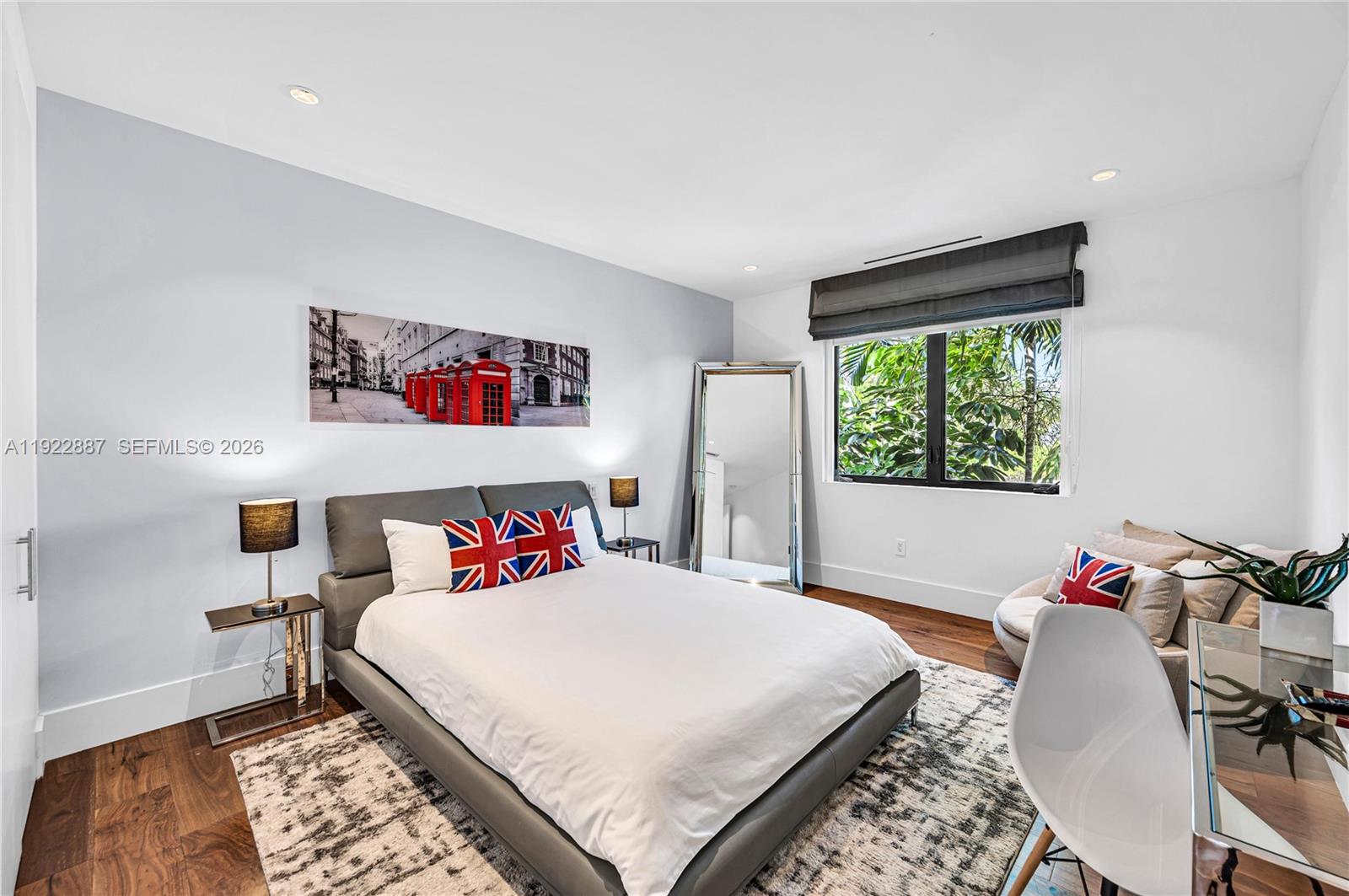 NORTH BAY ISLAND - Residential