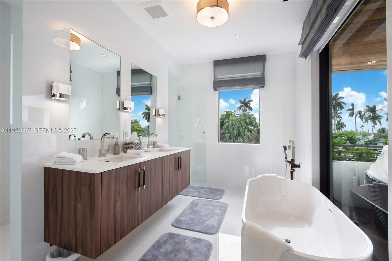 NORTH BAY ISLAND - Residential