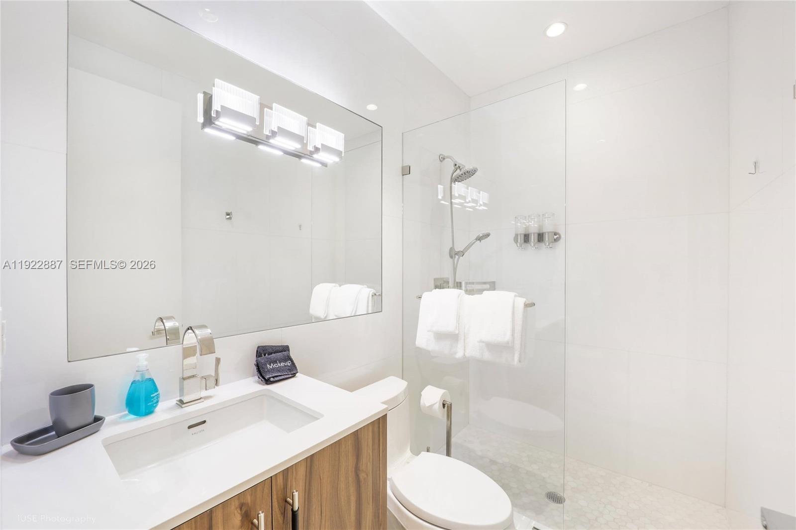 NORTH BAY ISLAND - Residential