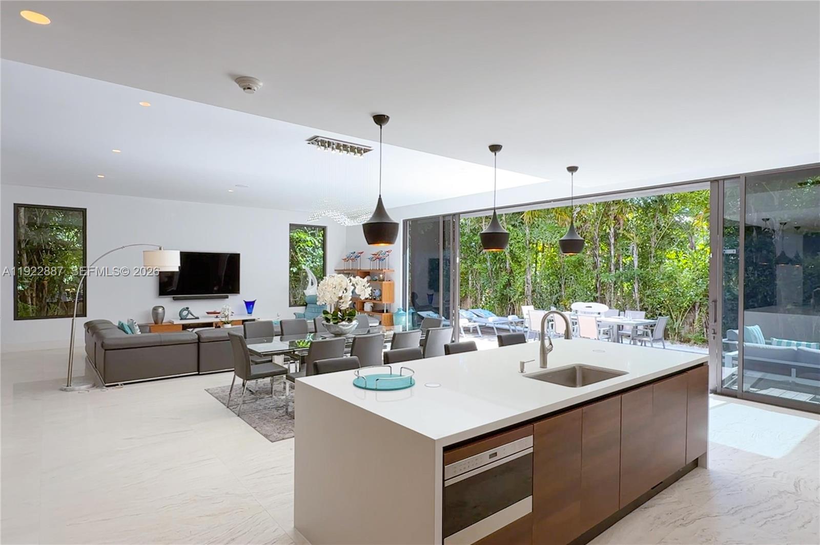 NORTH BAY ISLAND - Residential