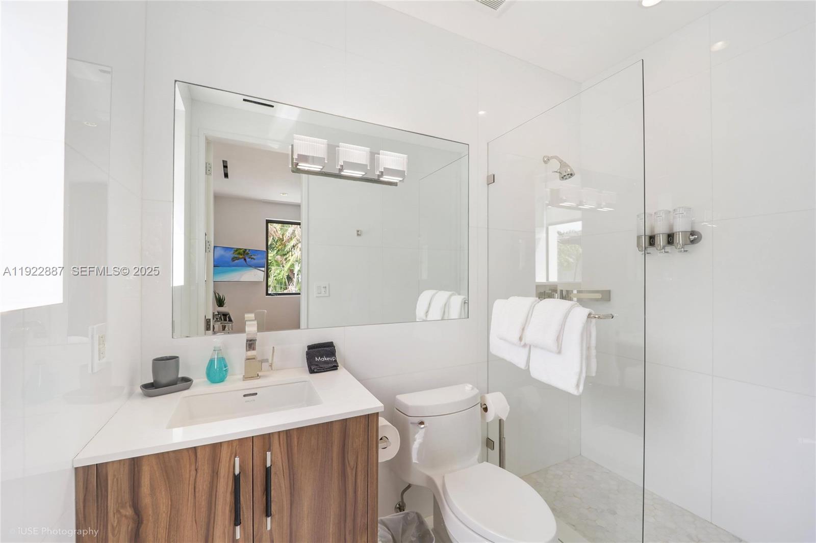 NORTH BAY ISLAND - Residential