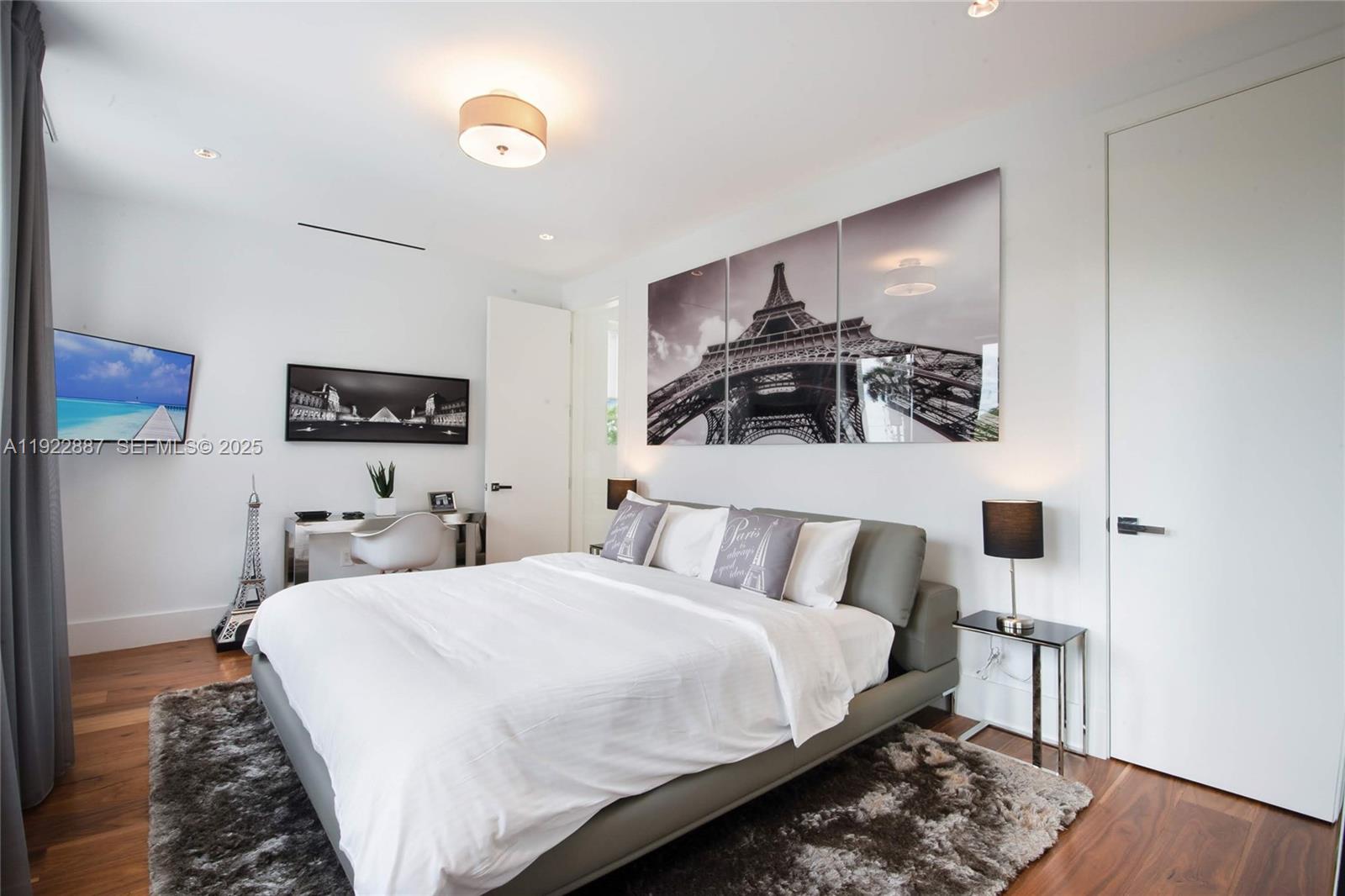 NORTH BAY ISLAND - Residential