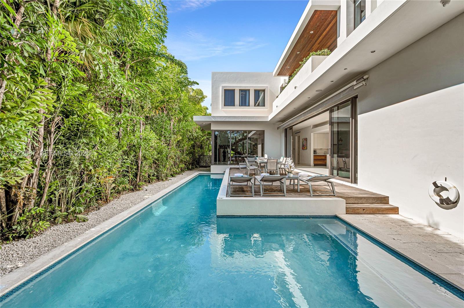 NORTH BAY ISLAND - Residential