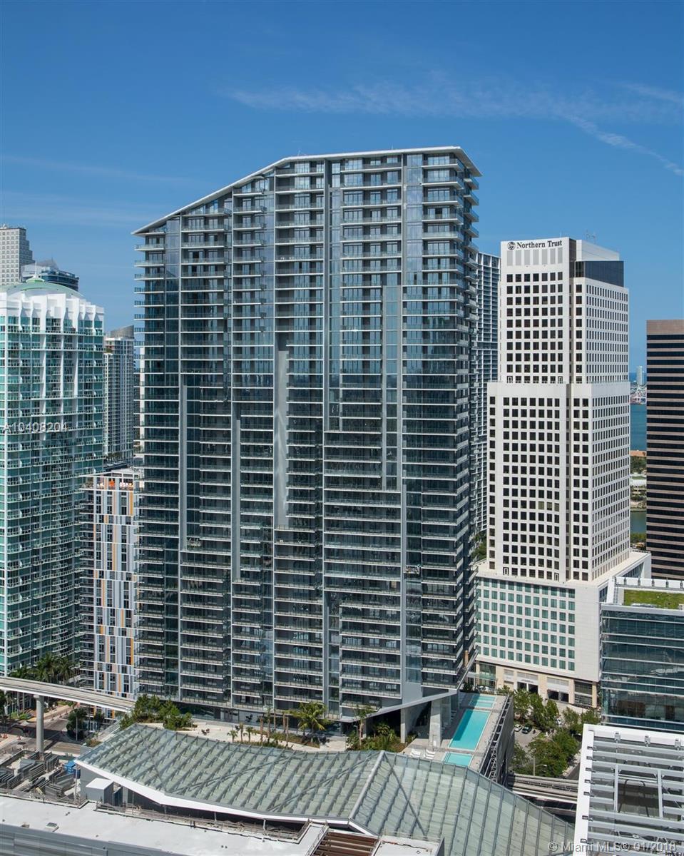 Reach Condominium - Residential Lease