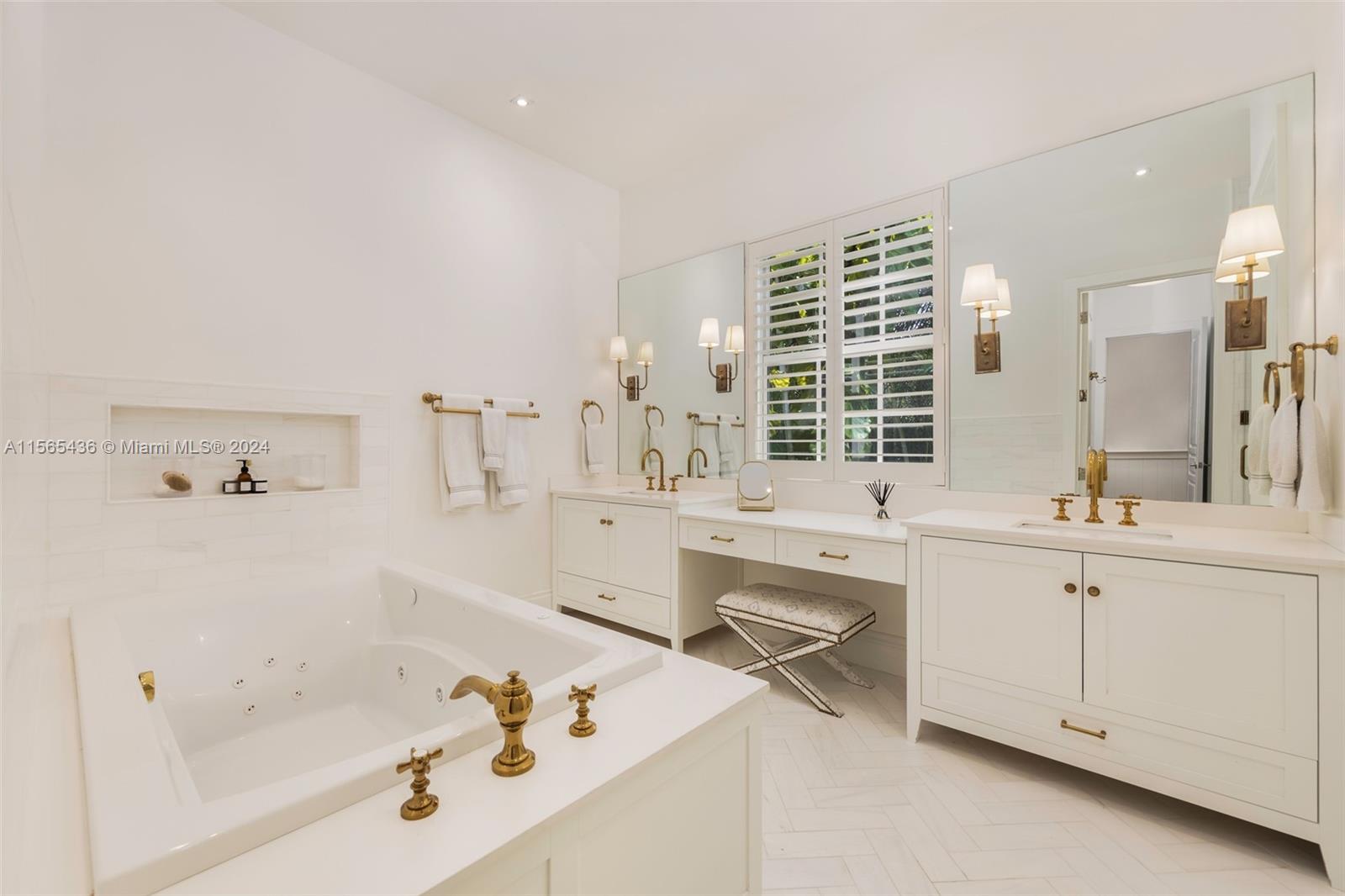 PALM MIAMI HEIGHTS REV - Residential