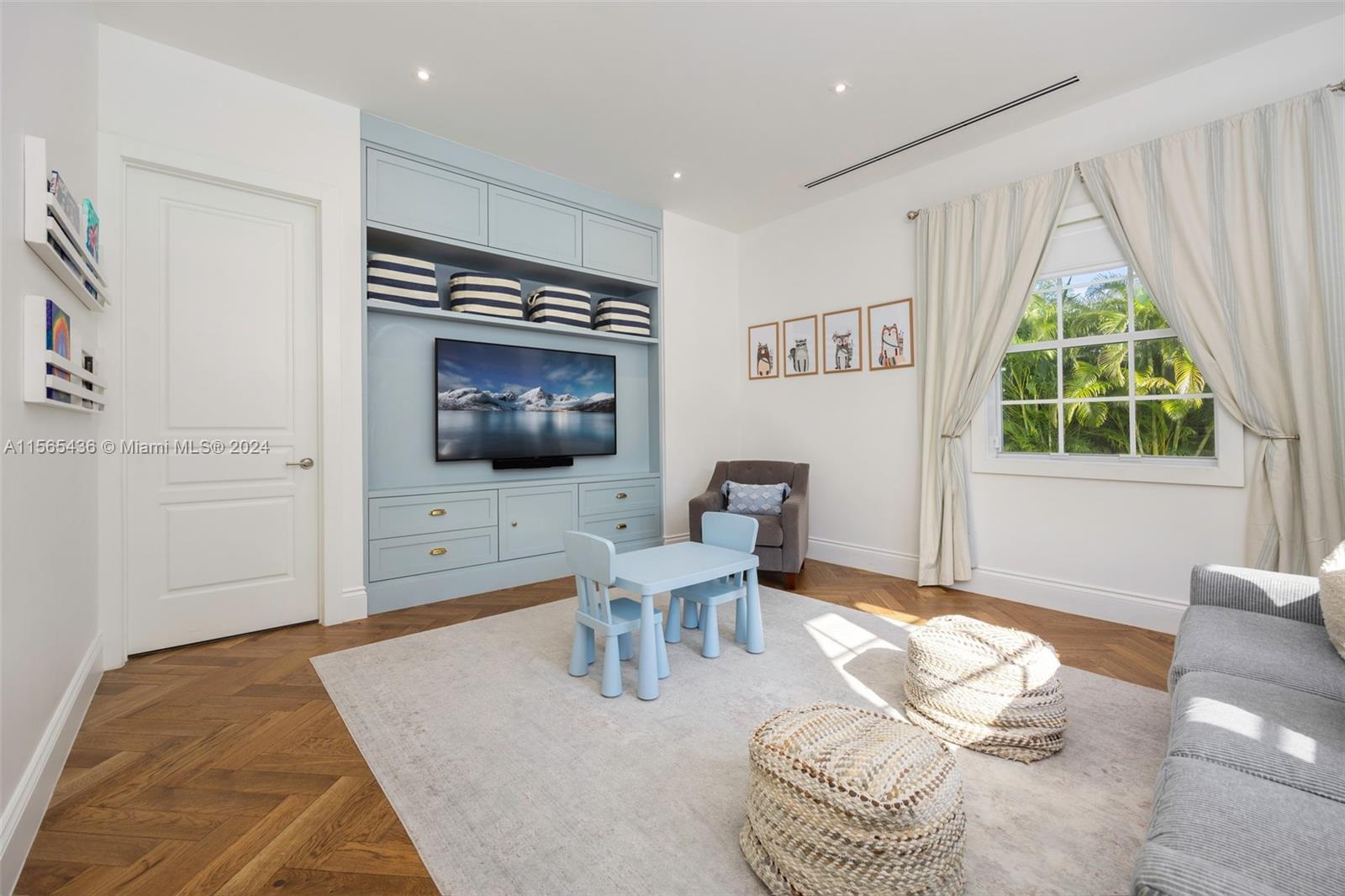 PALM MIAMI HEIGHTS REV - Residential