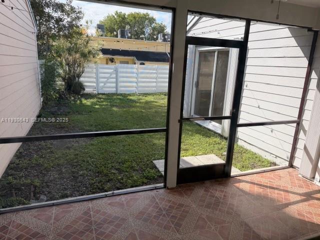 COUNTRY WALK TOWNHOUSES S - Residential Lease