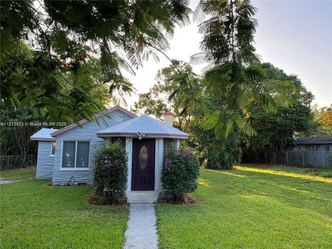 1140 NW 4th Ave Fort Lauderdale FL 33311