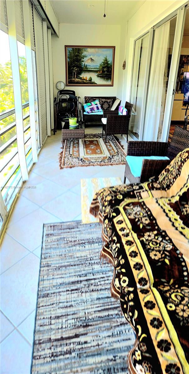 FAIRWAYS ROYALE CONDO - Residential