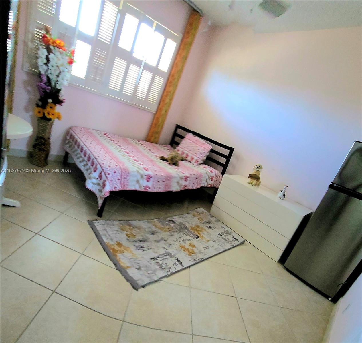 FAIRWAYS ROYALE CONDO - Residential
