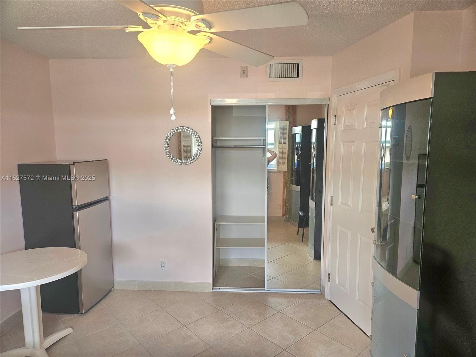 FAIRWAYS ROYALE CONDO - Residential