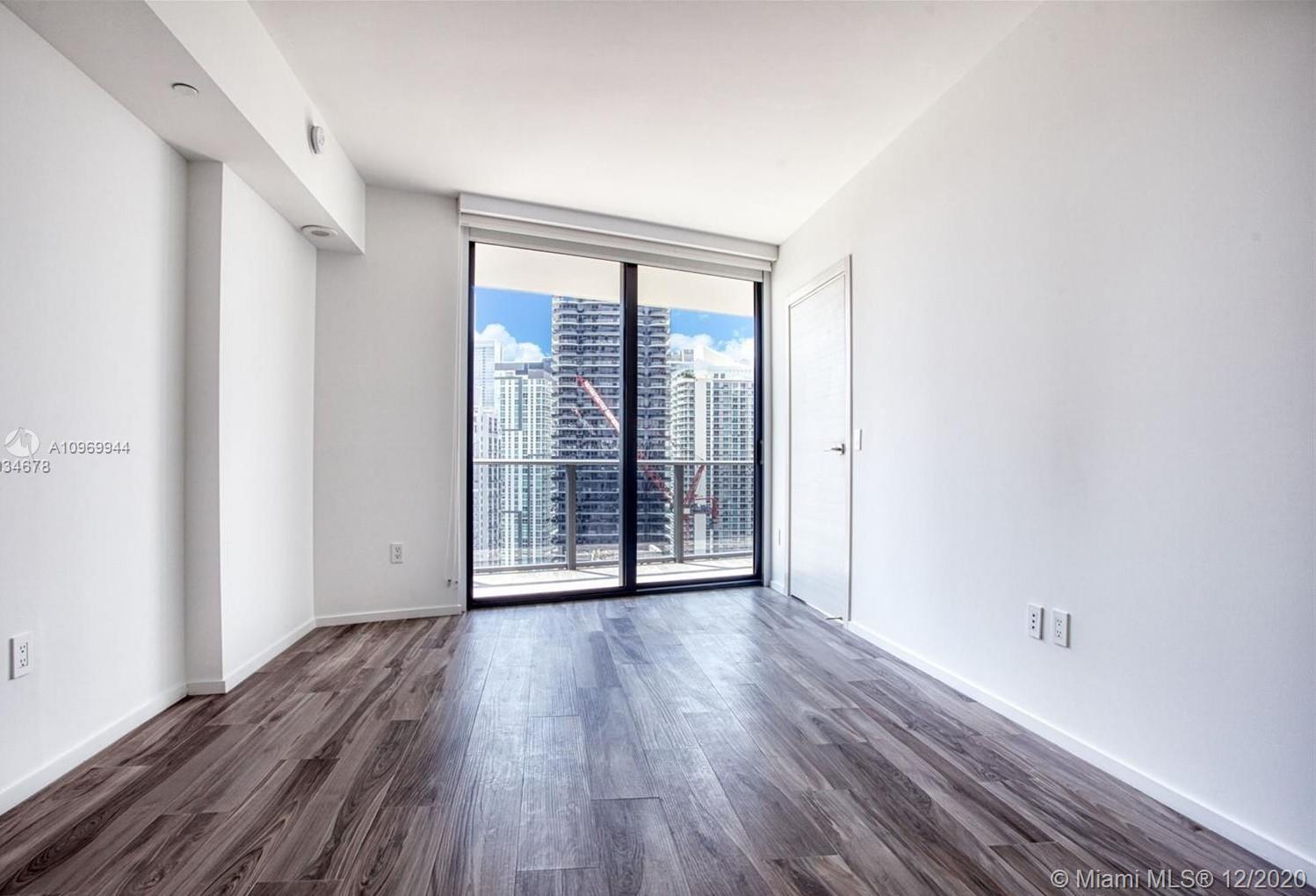 801 SMA RESIDENCES CONDO - Residential Lease