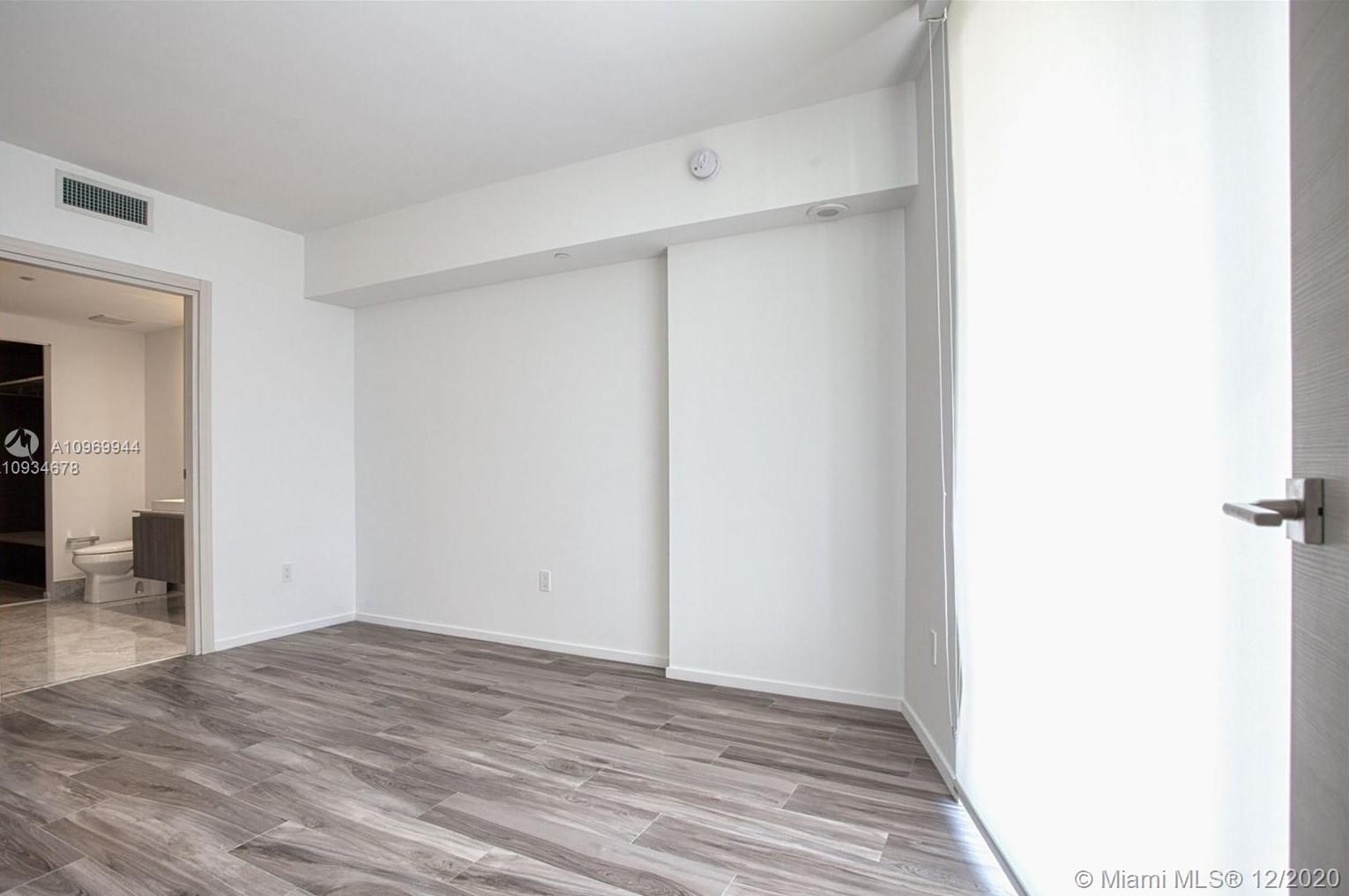 801 SMA RESIDENCES CONDO - Residential Lease