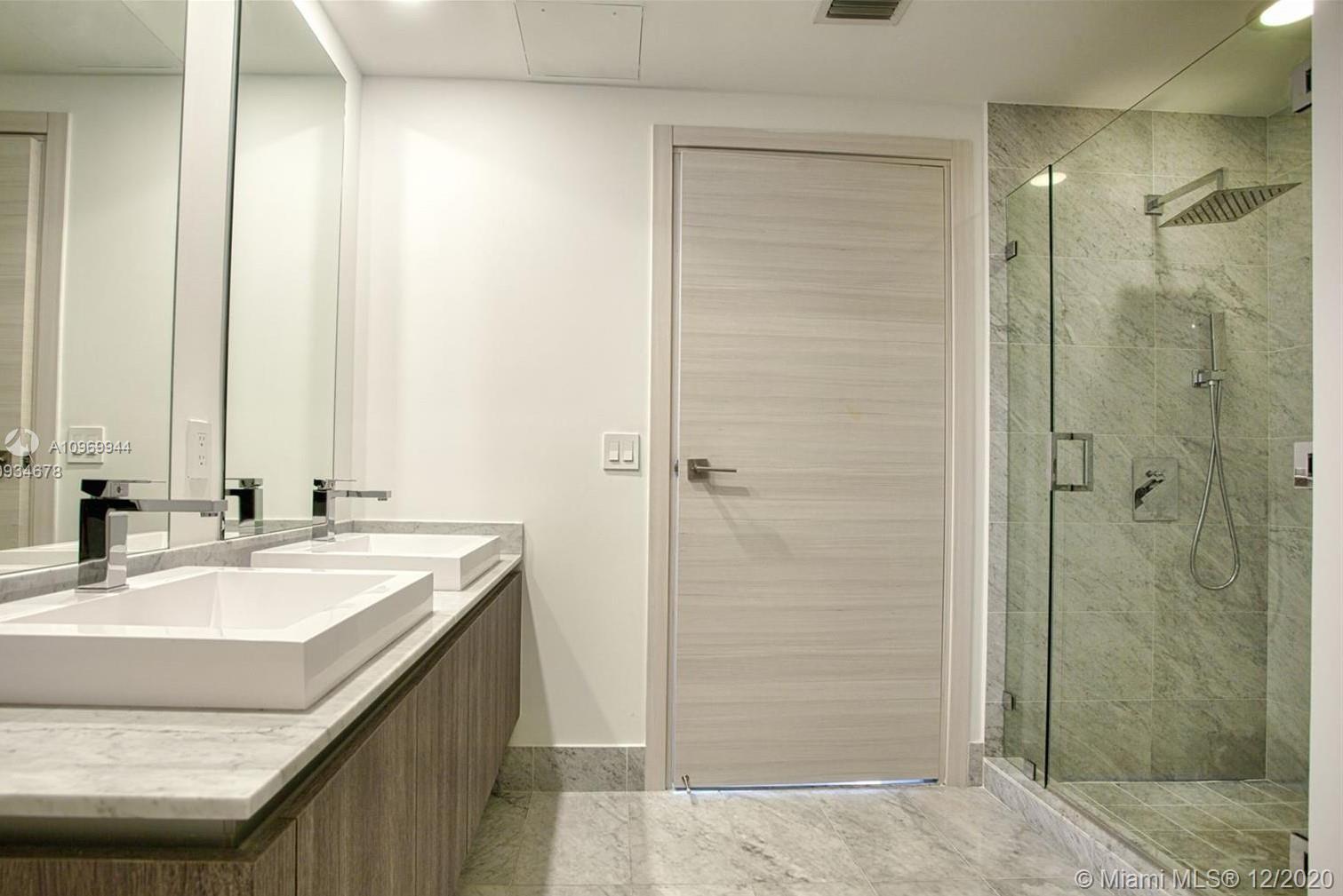 801 SMA RESIDENCES CONDO - Residential Lease