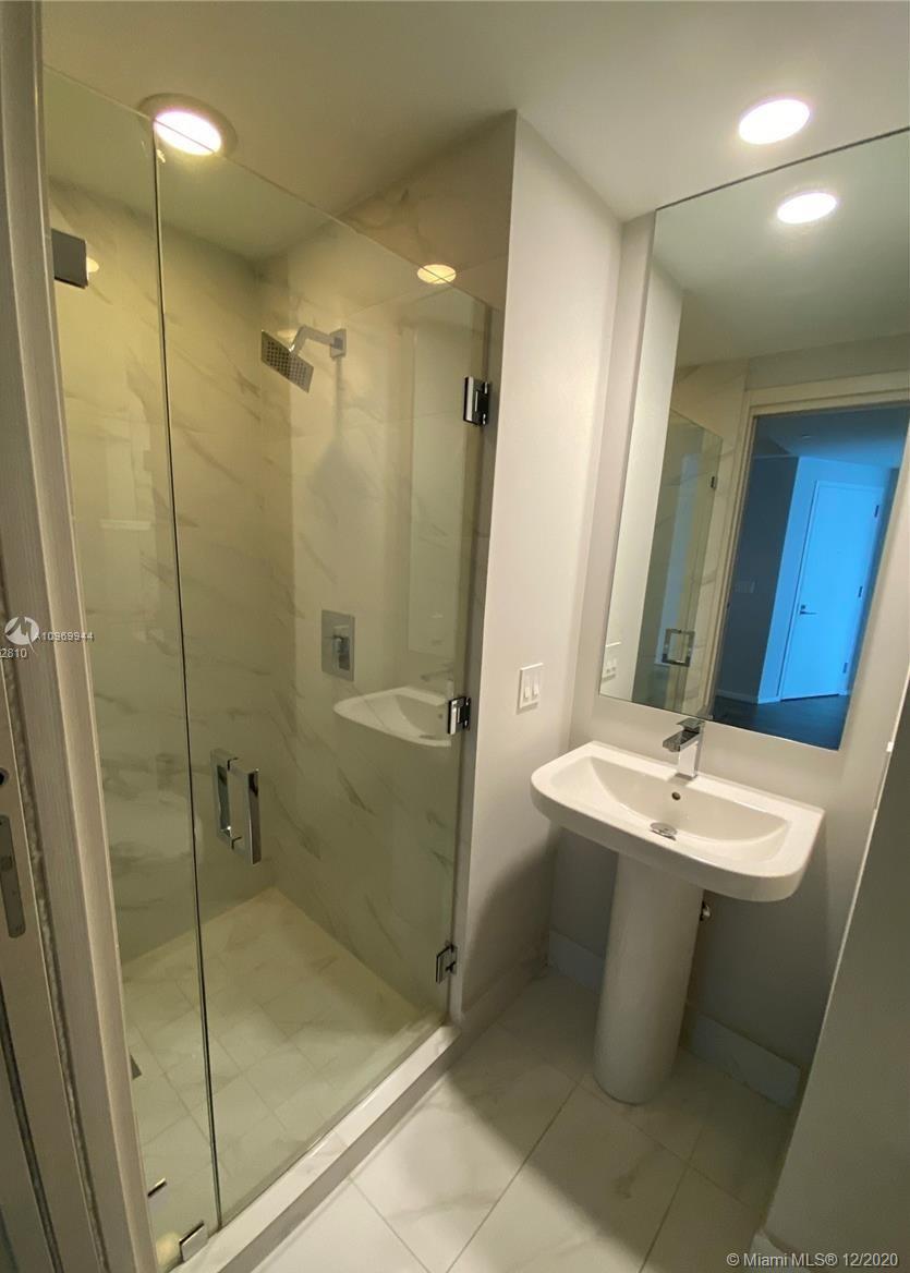 801 SMA RESIDENCES CONDO - Residential Lease