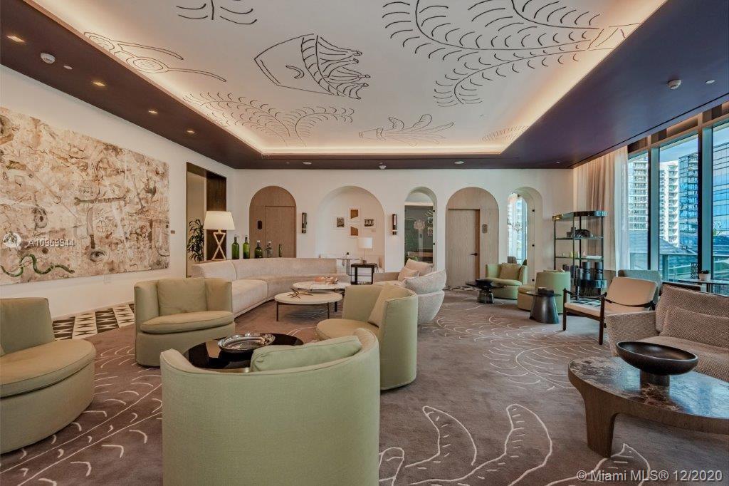 801 SMA RESIDENCES CONDO - Residential Lease