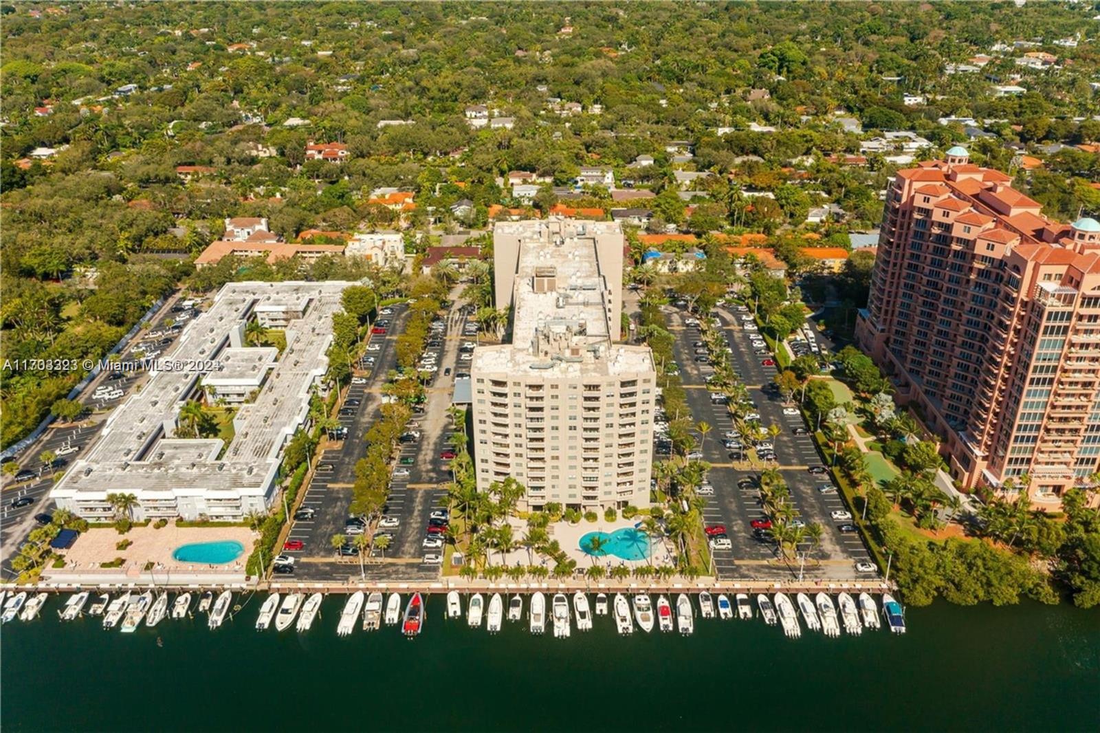 GABLES WATERWAY TOWERS CO - Residential