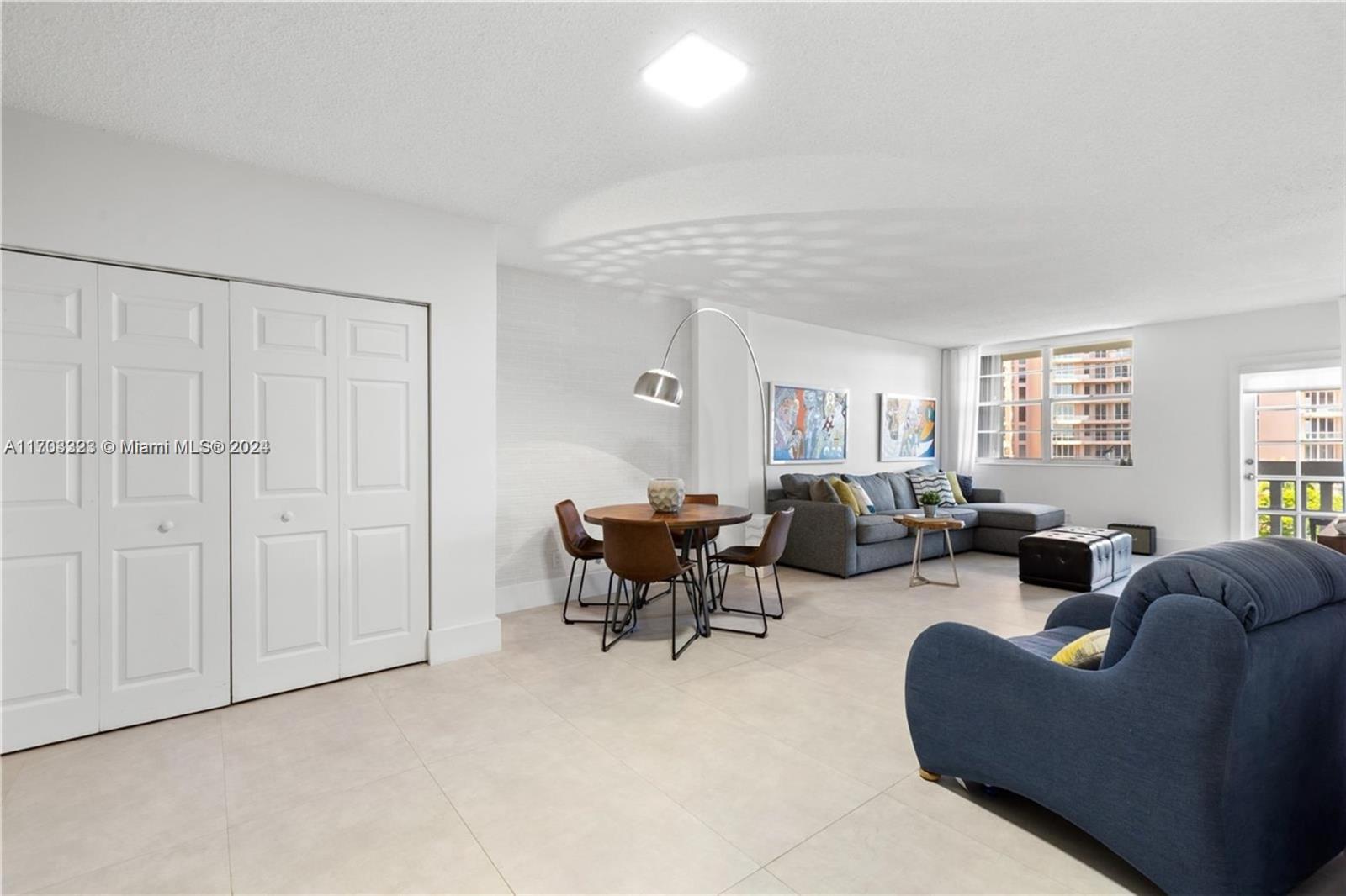 GABLES WATERWAY TOWERS CO - Residential