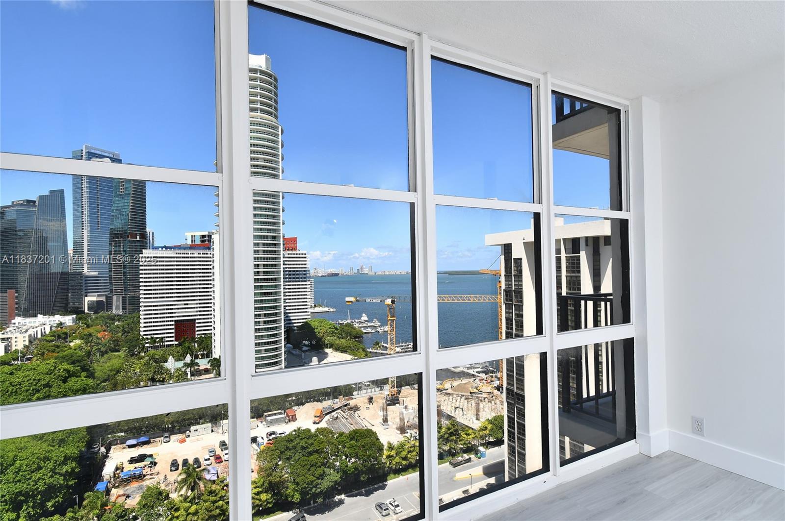 BRICKELL PLACE CONDO - Residential