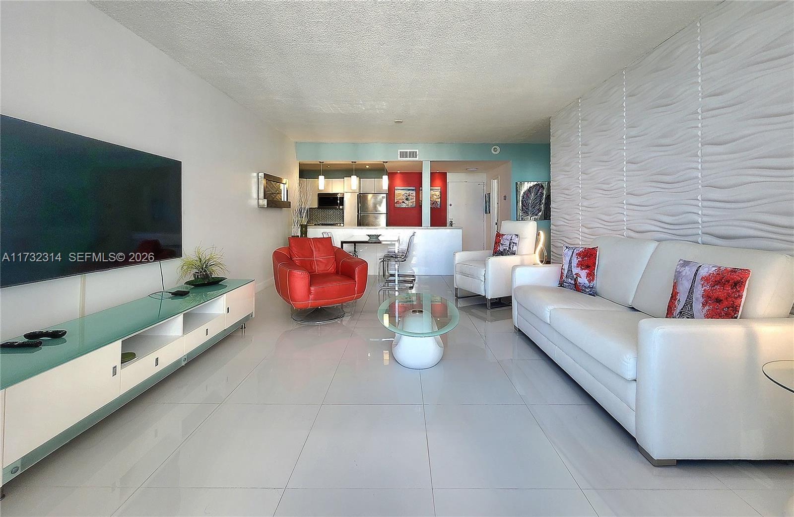 ALEXANDER TOWERS CONDO - Residential