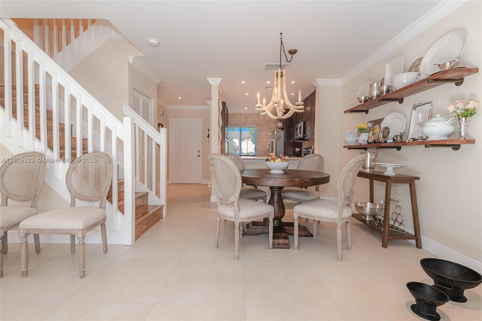 CHAPEL TRAIL II - Residential Lease