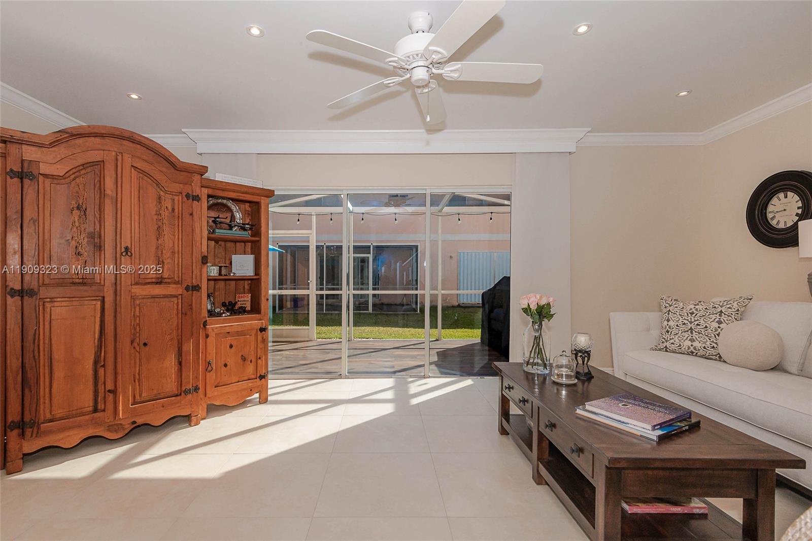 CHAPEL TRAIL II - Residential Lease