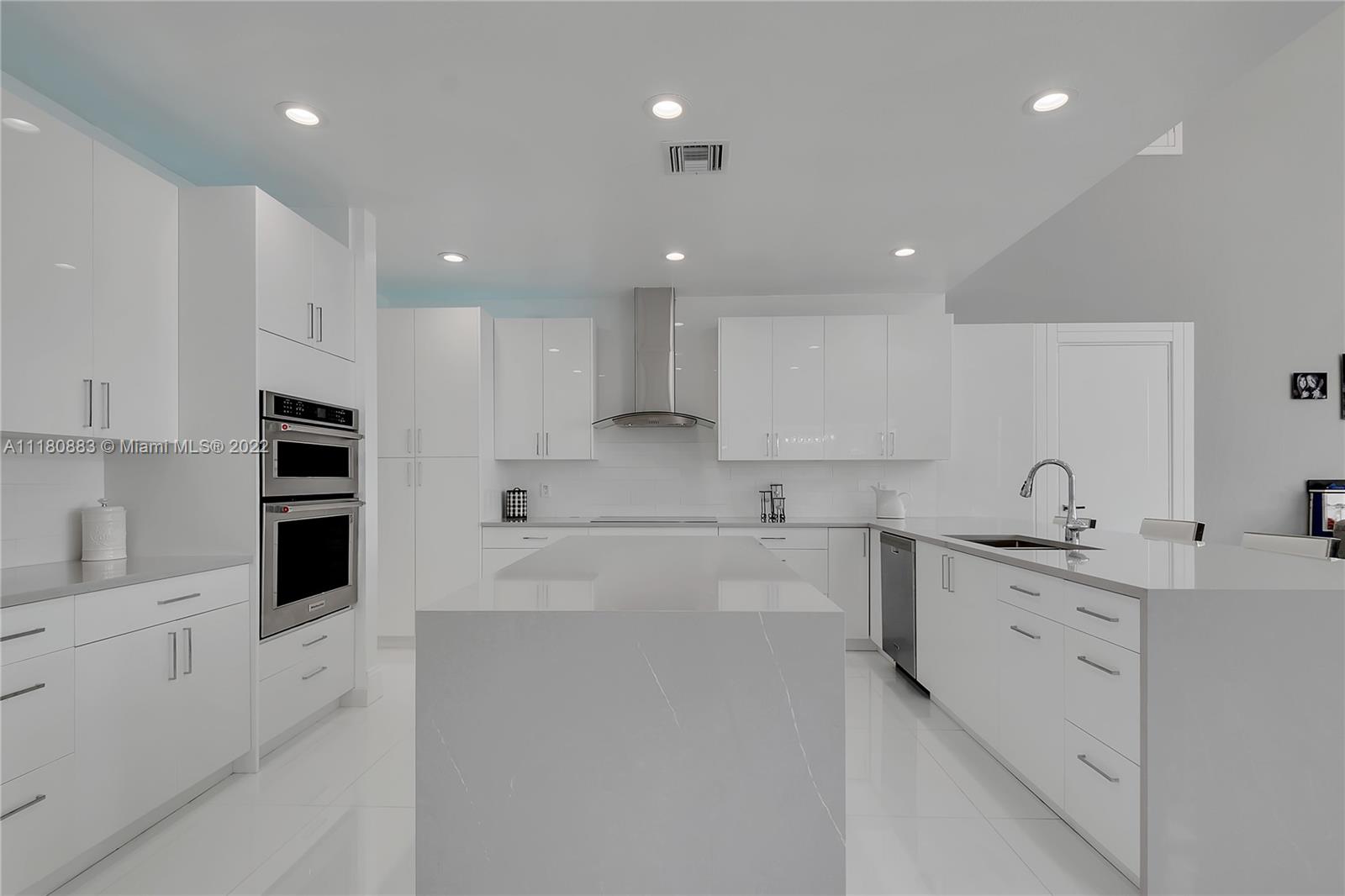 LONG LAKE RANCHES PLAT ON - Residential