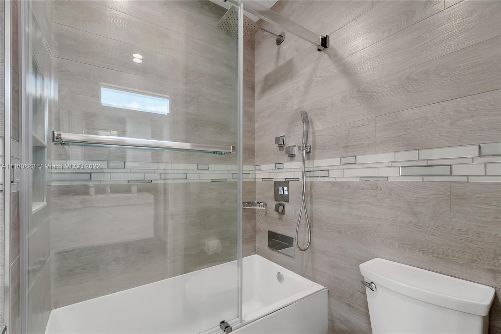 LONG LAKE RANCHES PLAT ON - Residential