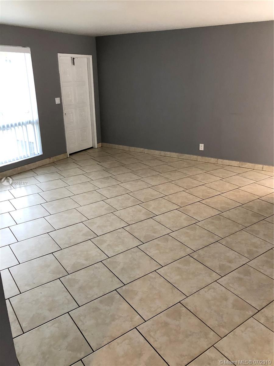 HOLLYWOOD HEIGHTS ADD SEC - Residential Lease