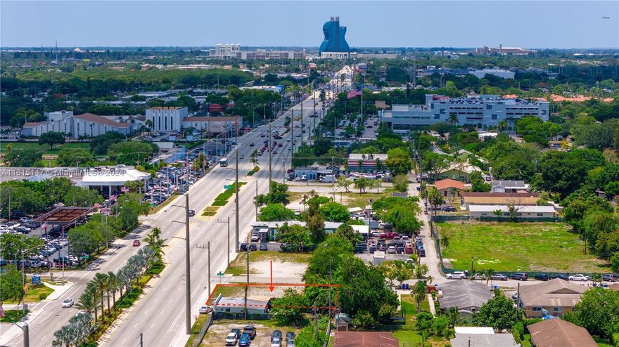PRIME LOCATION!! LAND FOR SALE!! COMMERCIAL CORNER LOT WITH DIRECT FRONTAGE ON STATE ROAD 7 (US 441 & Arthur St.) CLOSE PROXIMITY TO THE SEMINOLE HARD ROCK HOTEL & CASINO, ZONED C-MU, CENTRAL MIXED-USE. BUSINESS, RETAIL AND/OR COMMERCIAL SPACE. EXCELLENT EXPOSURE WITH LOTS OF TRAFFIC. GREAT OPPORTUNITY IN THE HEART OF HOLLYWOOD. NEXT DOOR LOT ALSO AVAILABLE FOR THE SAME PRICE.