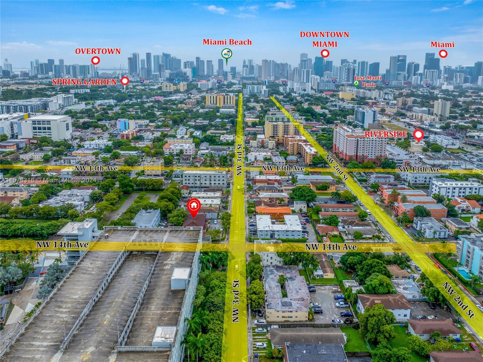 Main image without alt text