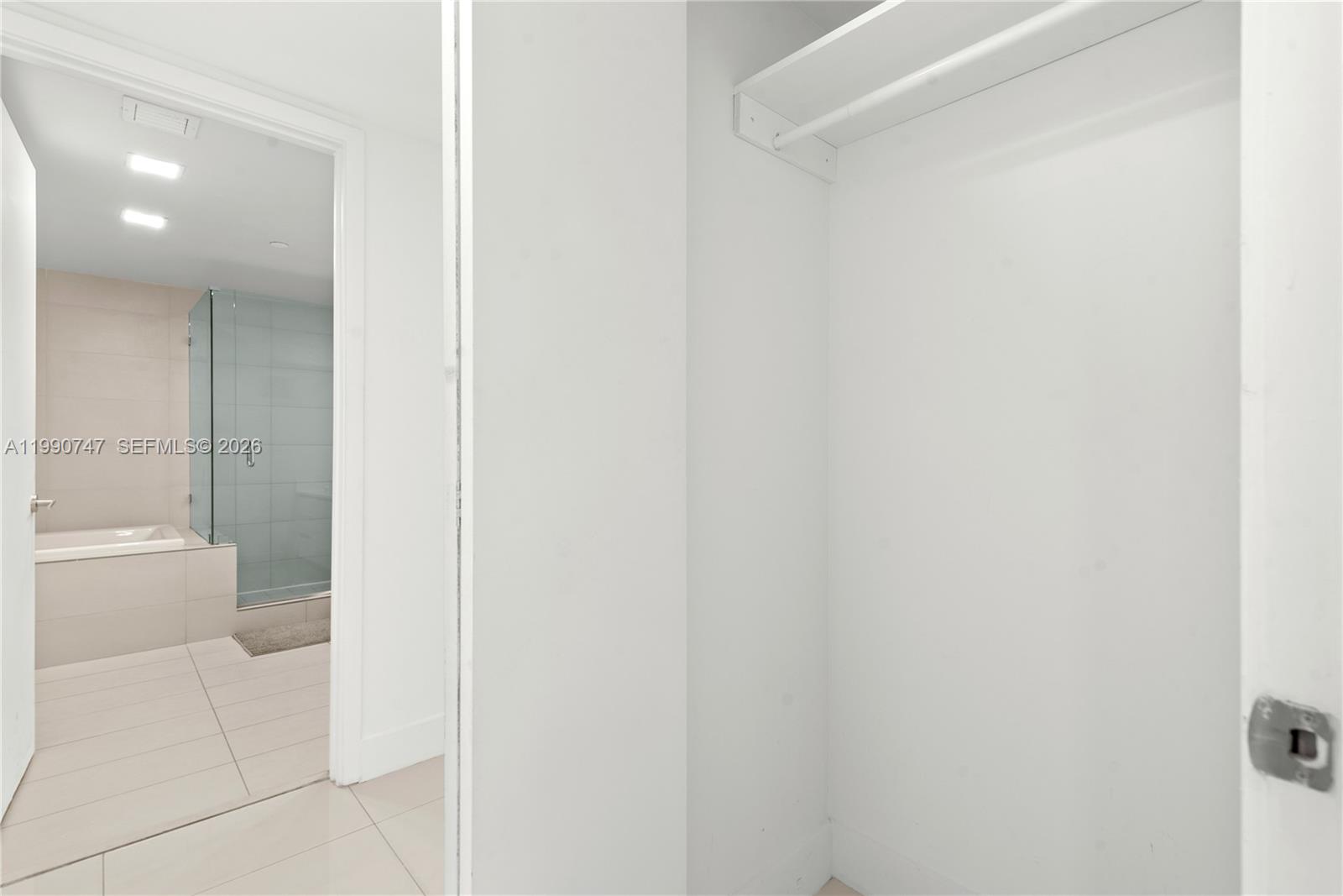 BEACHWALK CONDOMINIUM - Residential