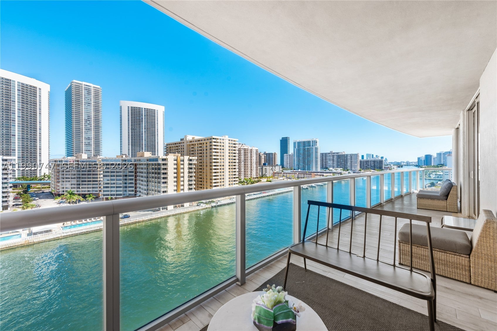 2600 E Hallandale Beach Blvd