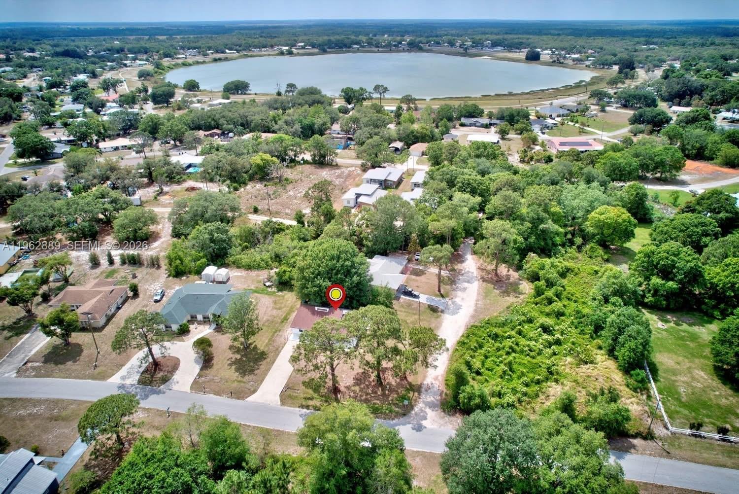 AVON PARK LAKES - Residential