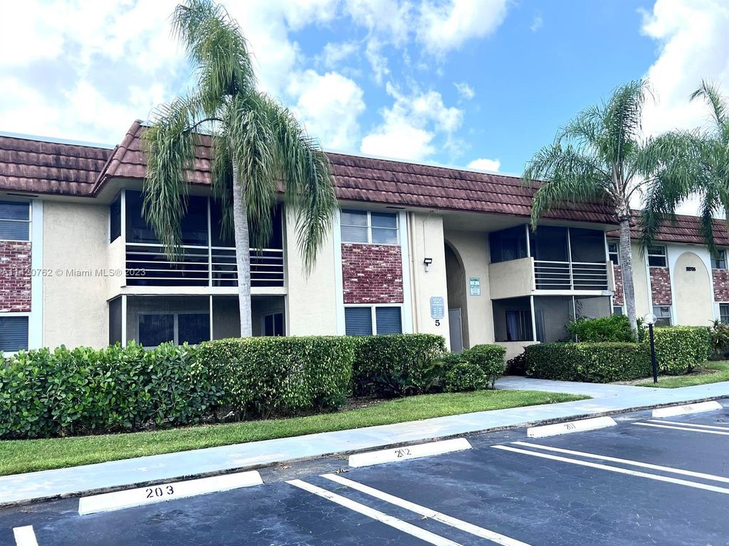 Photo of 22735 SW 66th Ave #204, Boca Raton, FL 33428 (MLS # A11420762)