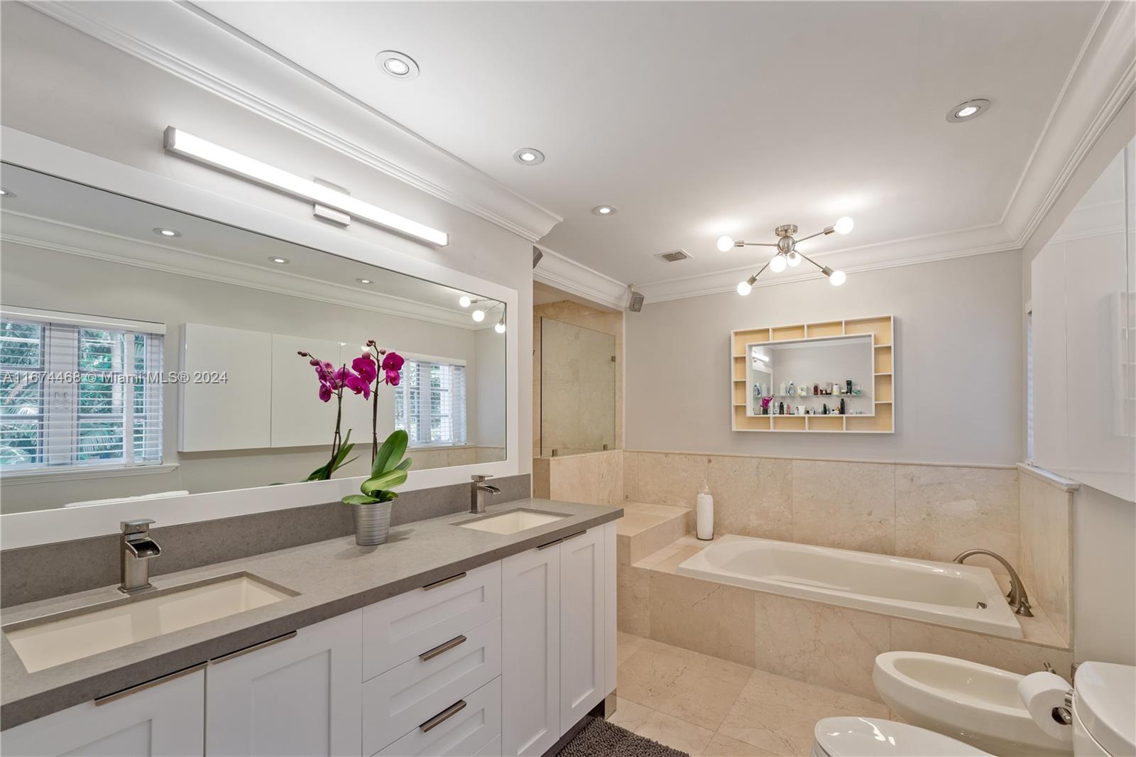 LA GORCE GOLF SUB - Residential