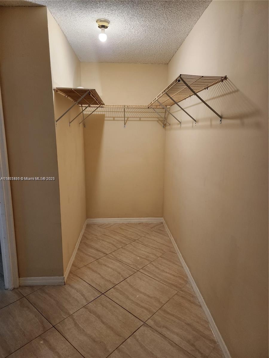 OLYMPUS CONDO PHASE - Residential Lease