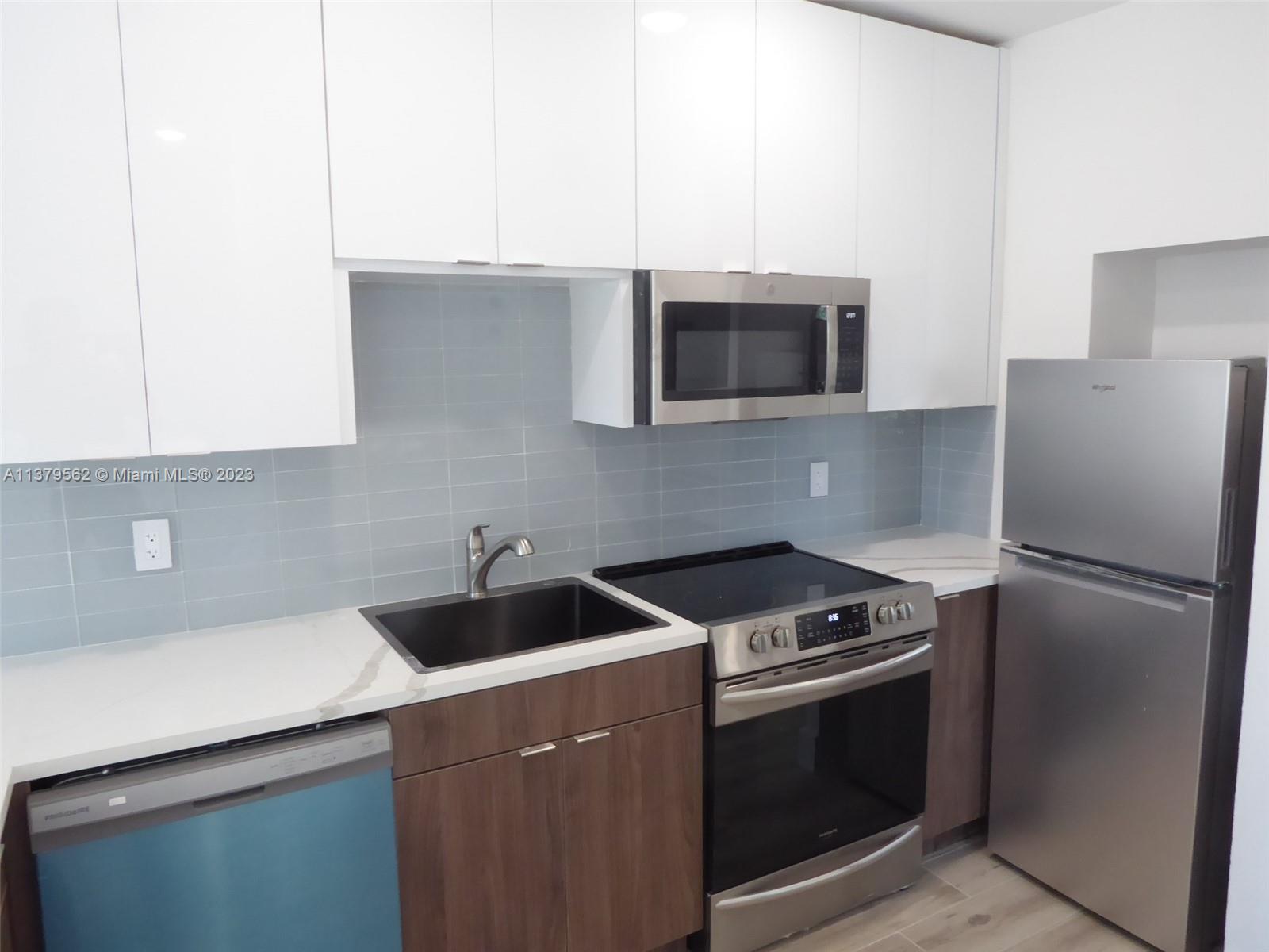 OCEAN BEACH ADDN NO 3 - Residential Income