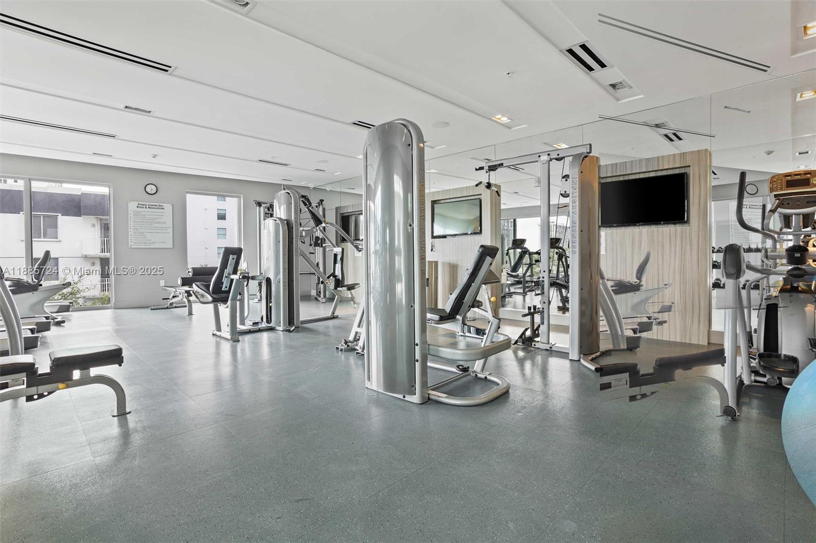 LE PARC AT BRICKELL CONDO - Residential