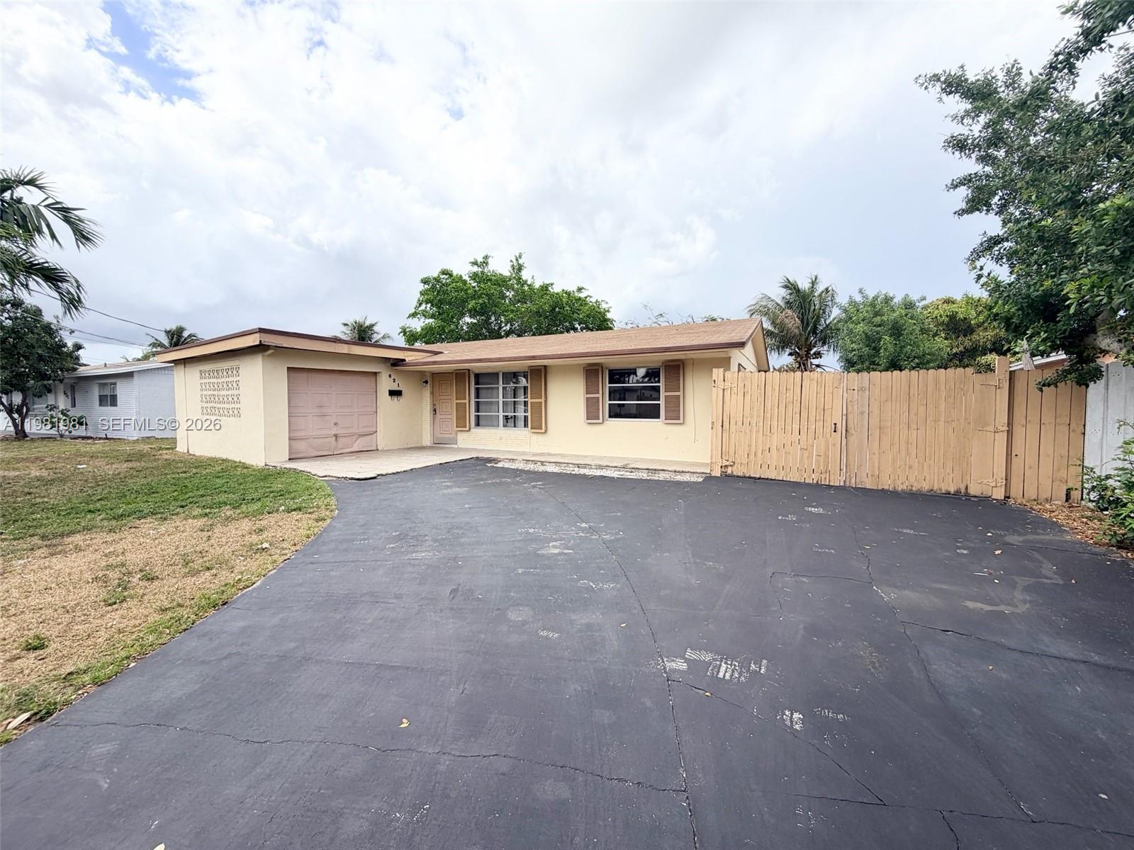 BONNIE LOCH SEC 1 - Residential Lease