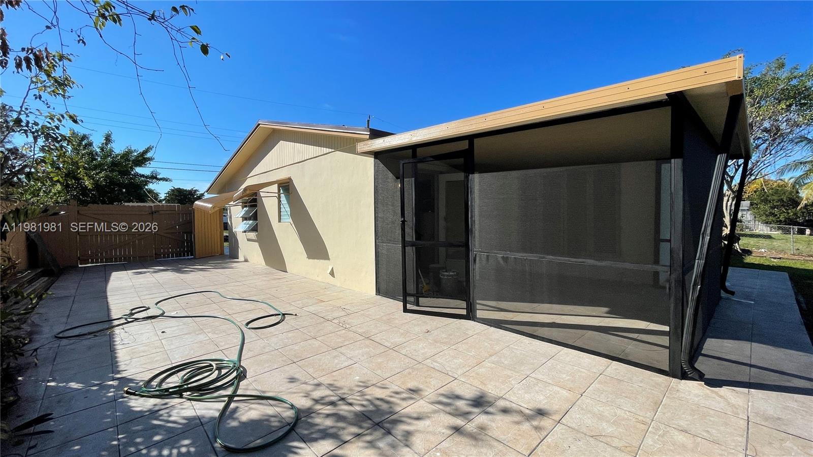 BONNIE LOCH SEC 1 - Residential Lease